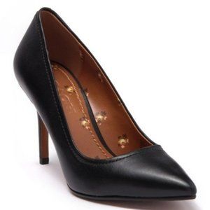 NWT Coach Waverly Black Classic Leather Pump